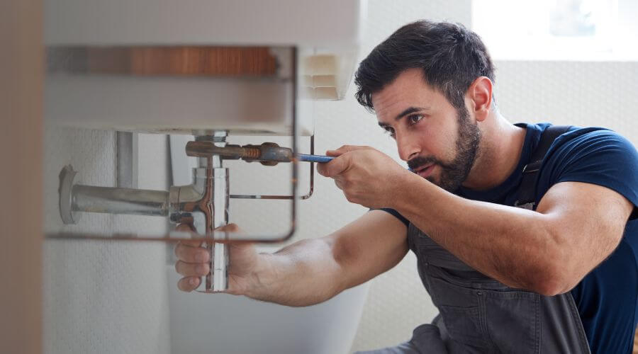 Professional sink repair services in Cornell, IL